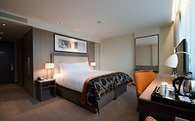 Clayton Hotel Chiswick  4*